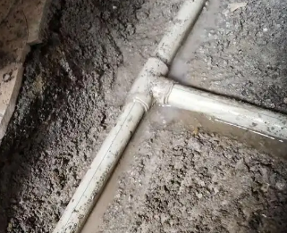 阿拉善左漏水维修电话